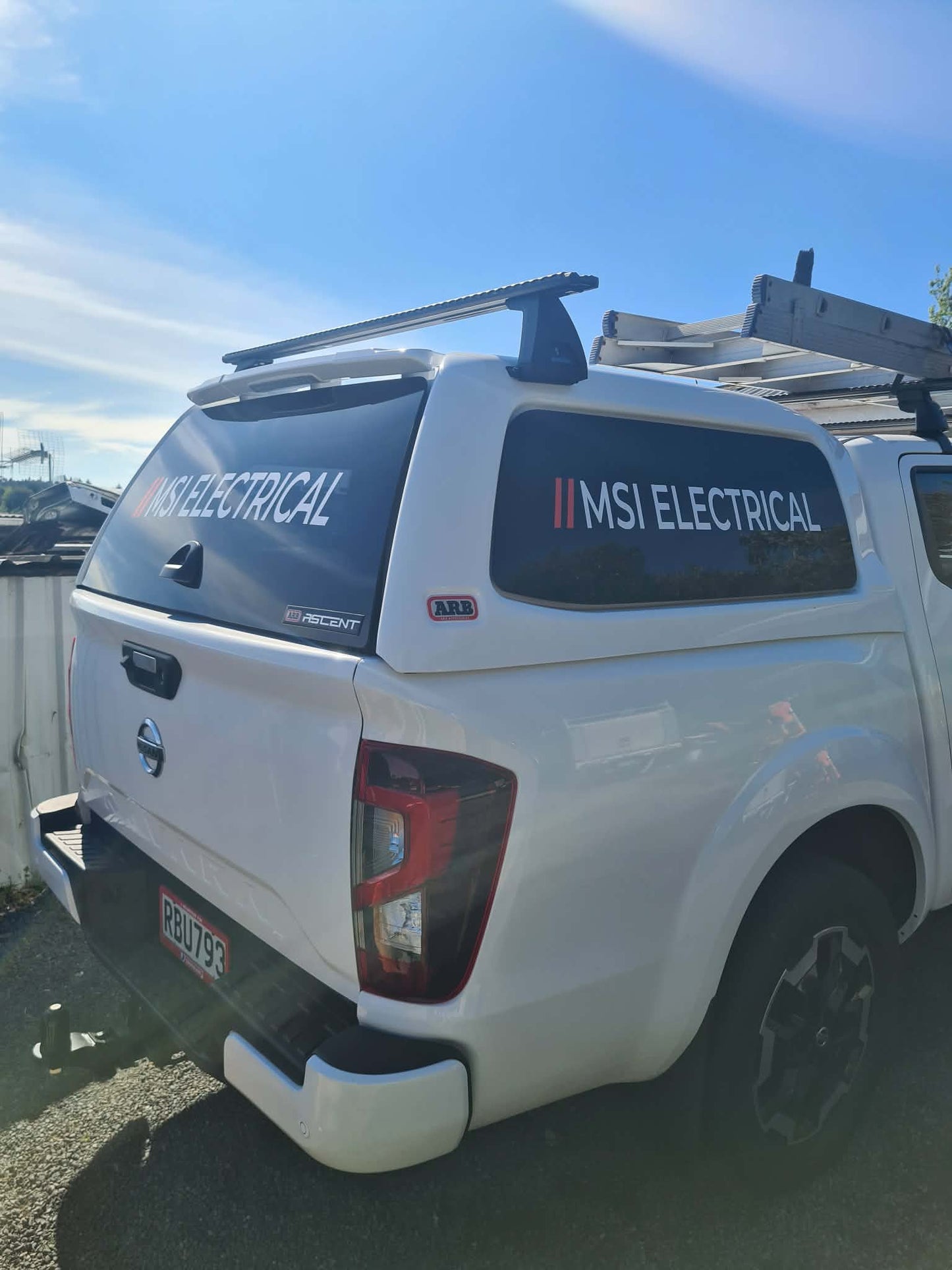 Custom Vehicle Signage - Utes