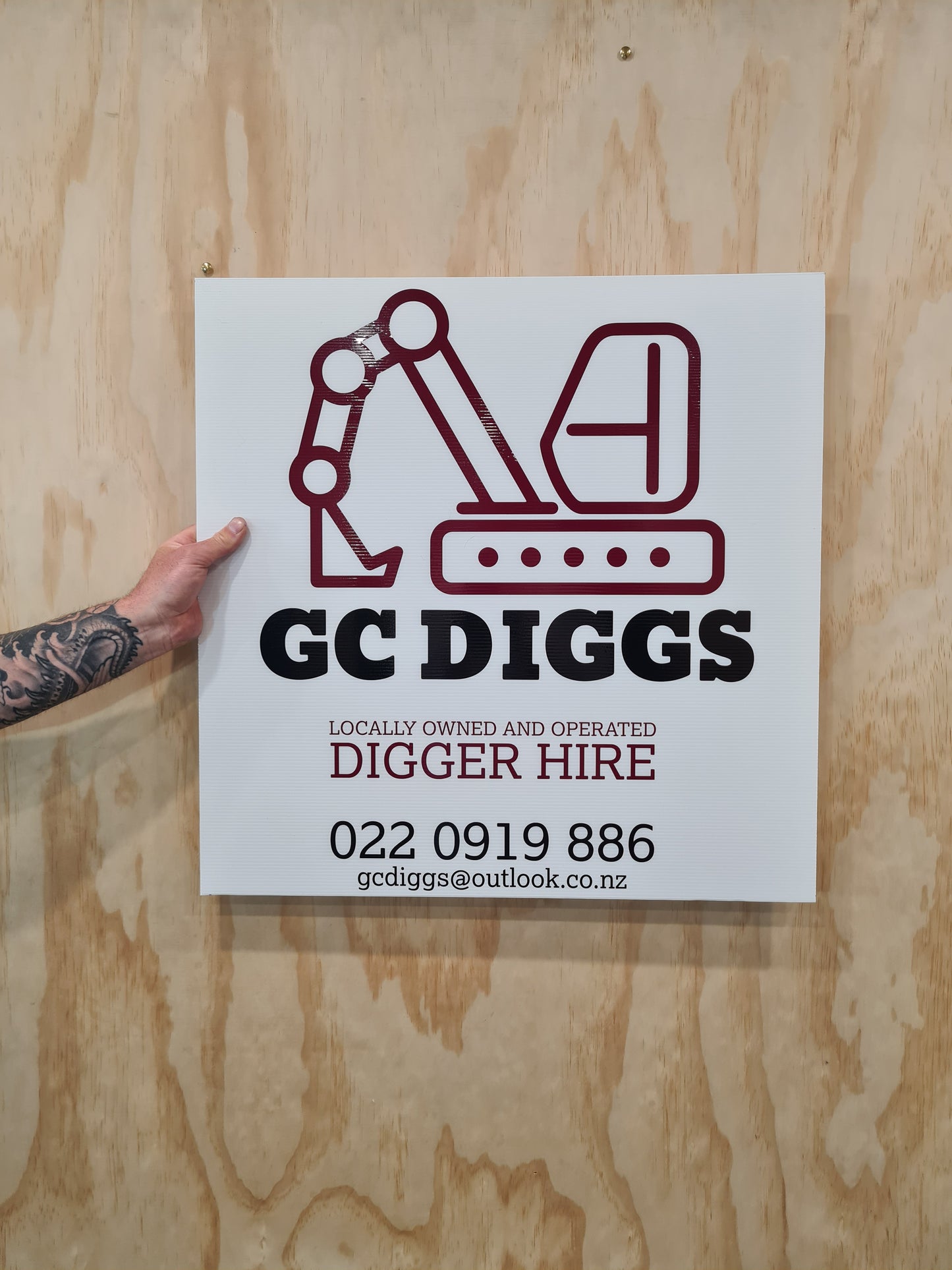 ACM Sign Boards – Premium, Long-Lasting Signage for Business & Site Use